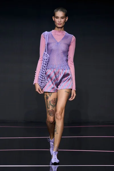 Look 42